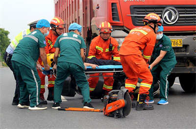 株洲九龙道路救援